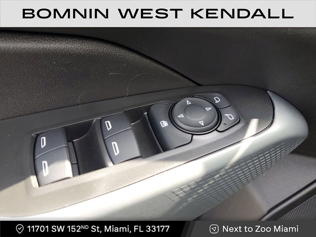 Used 2026 Chevrolet Trax LS image 11