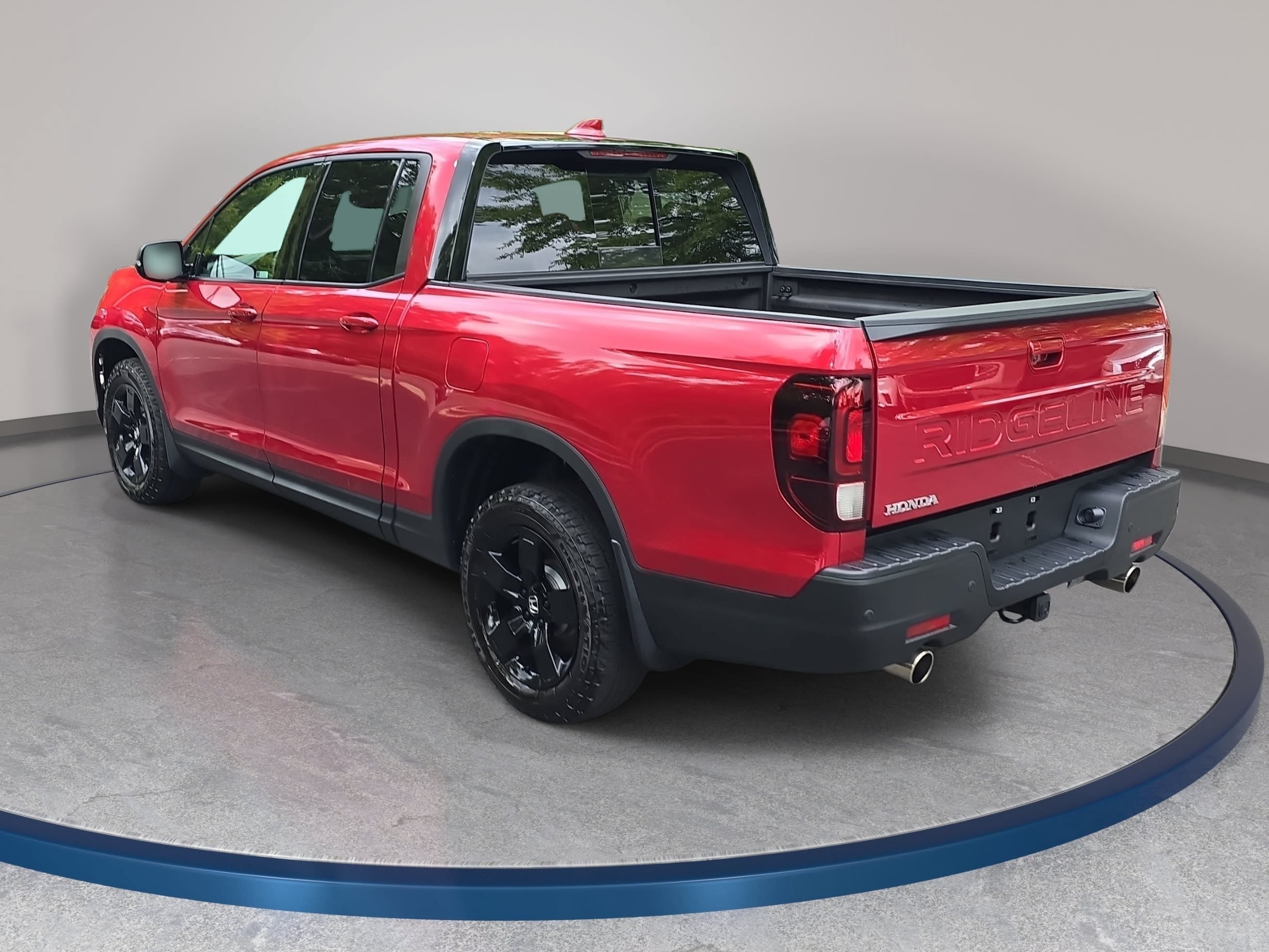 Used 2025 Honda Ridgeline Black Edition image 7