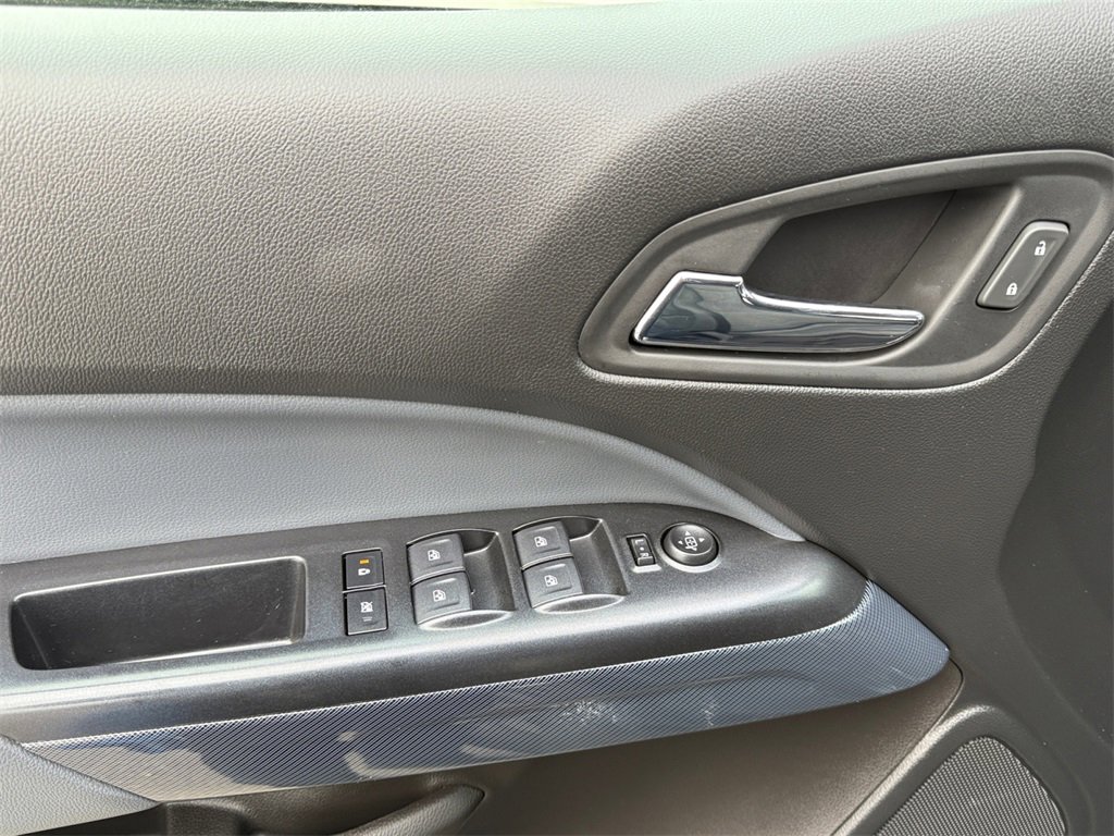 Used 2020 Chevrolet Colorado Z71 image 11