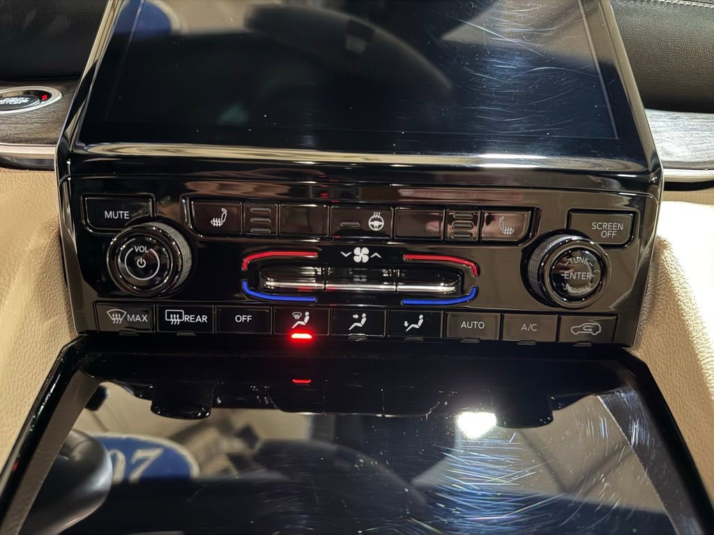 Certified 2023 Jeep Grand Cherokee Limited image 25