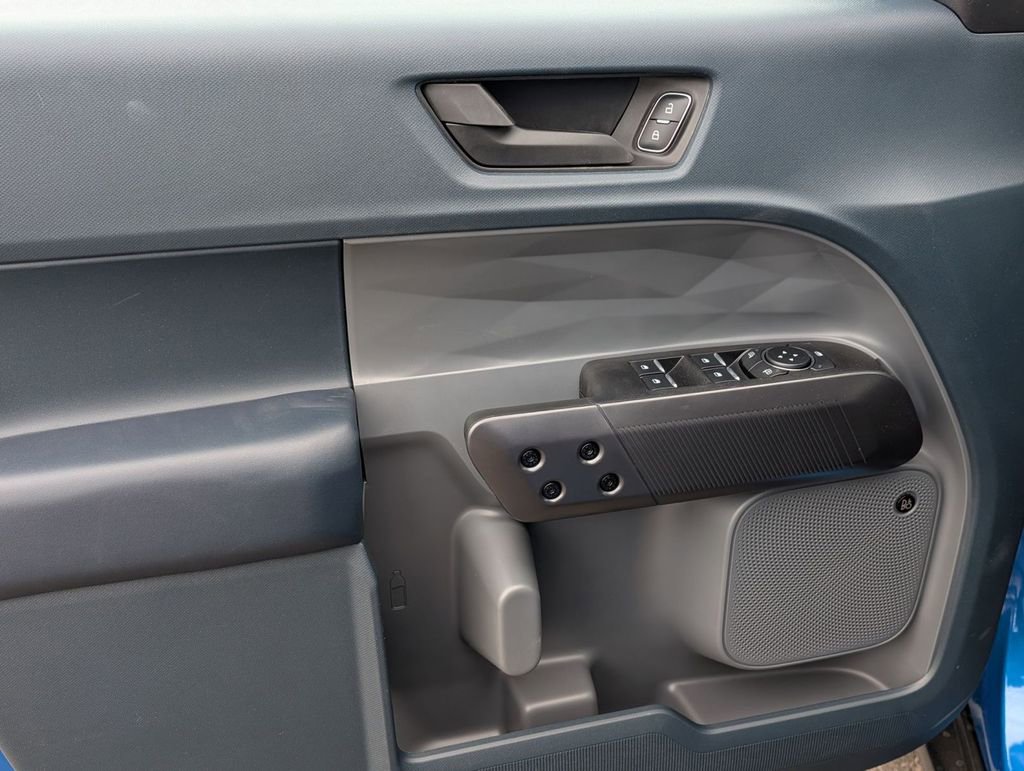 New 2026 Ford Maverick Lariat w/ Black Appearance Package image 24