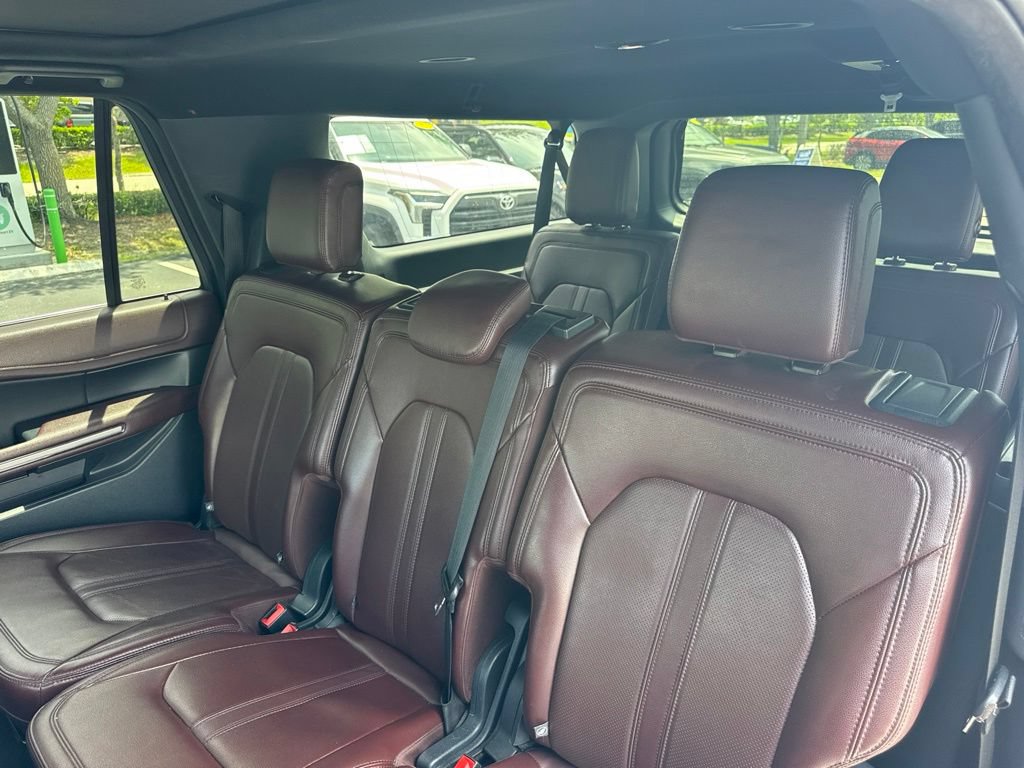Used 2023 Ford Expedition Max Limited RWD image 11
