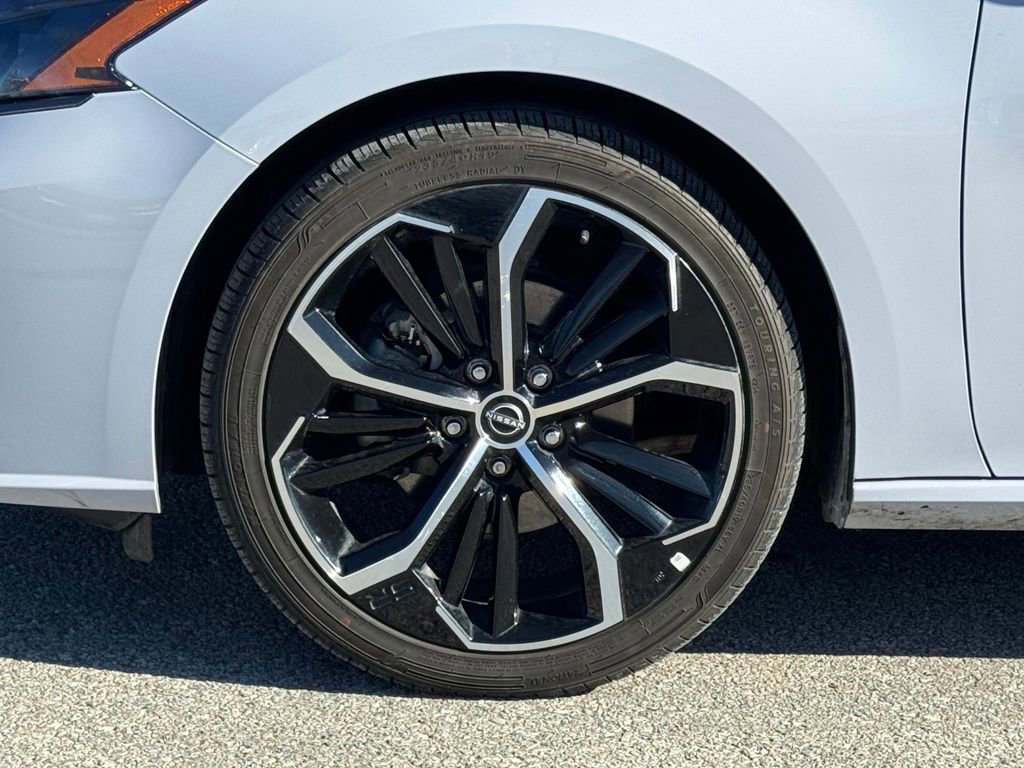 Used 2024 Nissan Altima 2.5 SR image 30