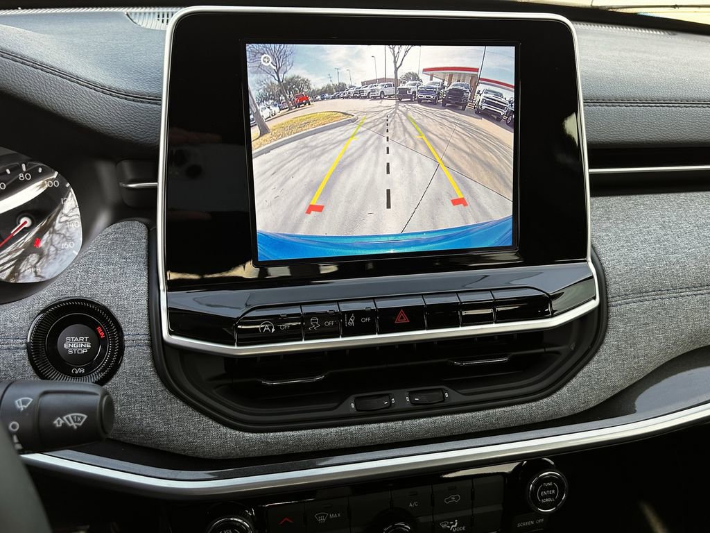 Used 2025 Jeep Compass Latitude image 20