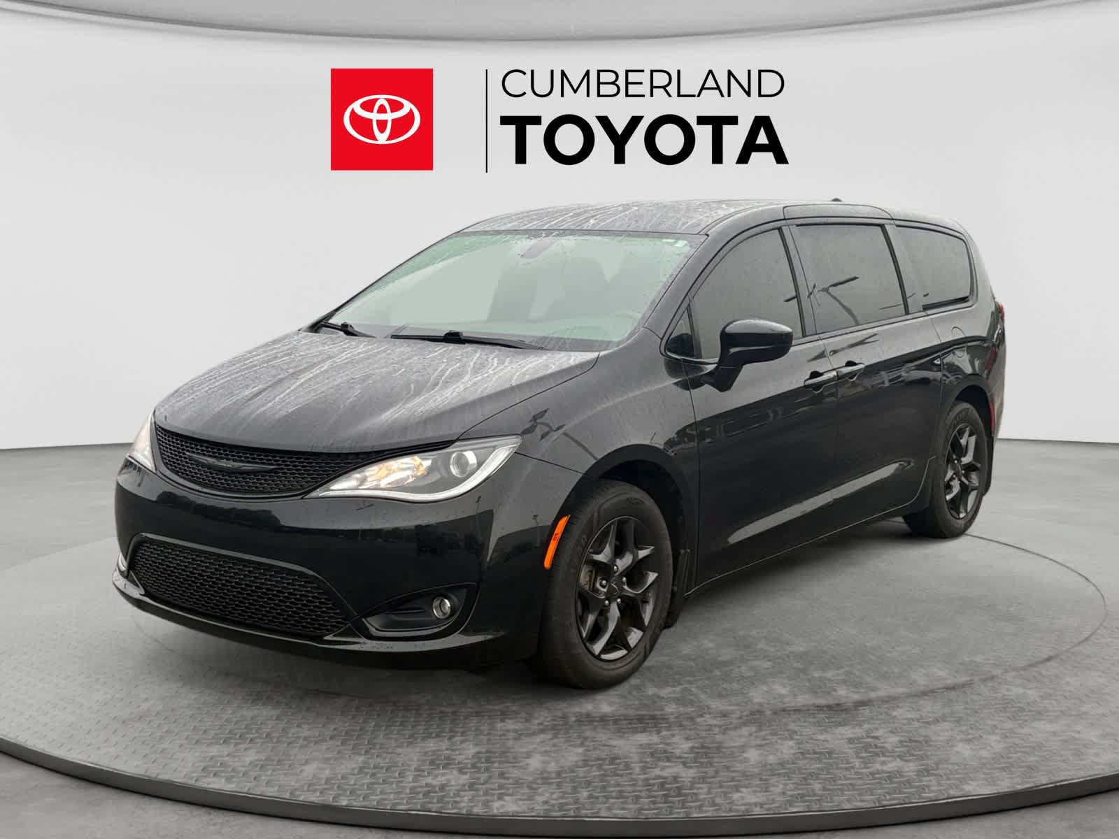 Used 2020 Chrysler Pacifica Touring w/ S Appearance Package