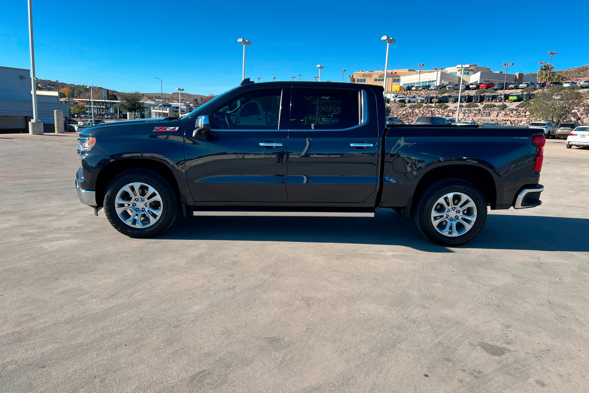 Certified 2024 Chevrolet Silverado 1500 LTZ image 2