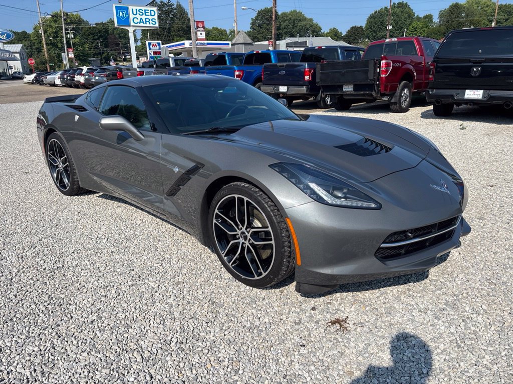 Used 2016 Chevrolet Corvette Stingray Coupe w/ 3LT Preferred Equipment Group RWD image 4
