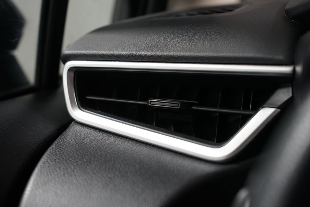 Certified 2024 Toyota Corolla LE image 23