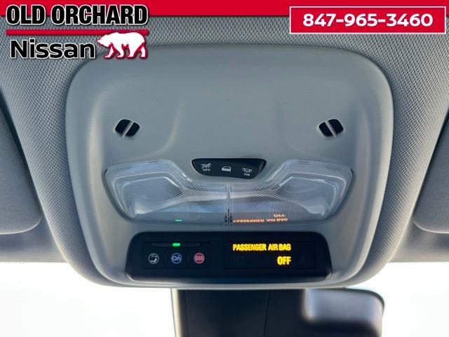 Used 2023 Chevrolet Bolt EUV LT w/ Convenience Package FWD image 18
