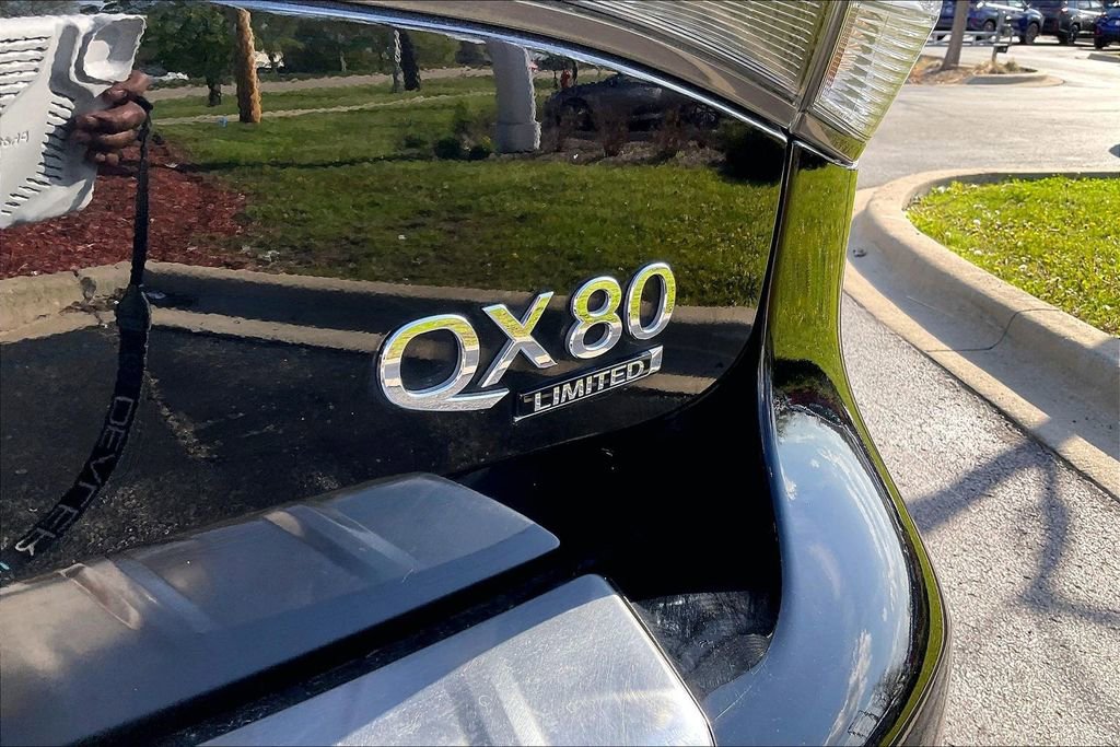Used 2016 INFINITI QX80 Limited image 9