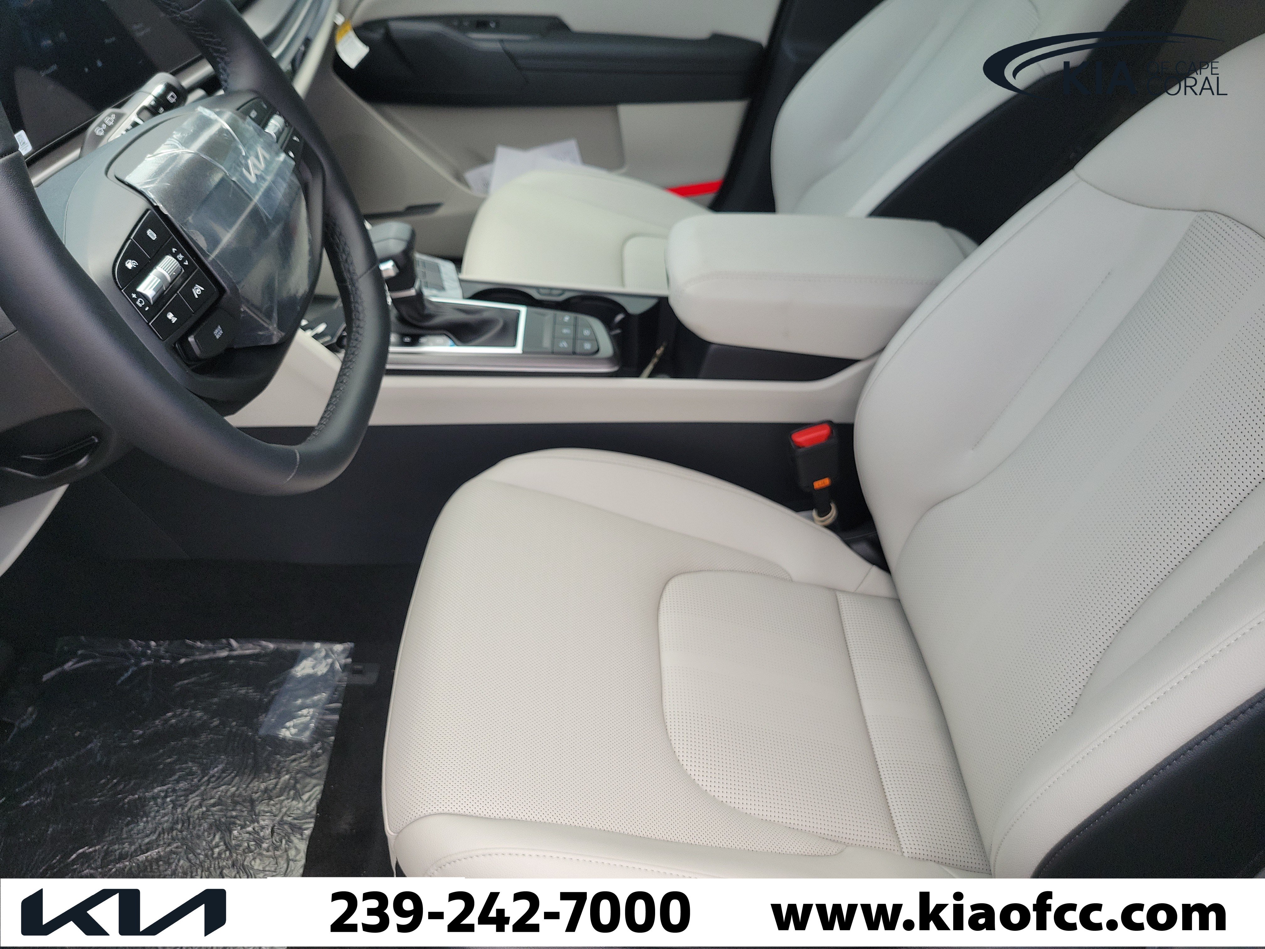 New 2026 Kia Sportage EX FWD image 21