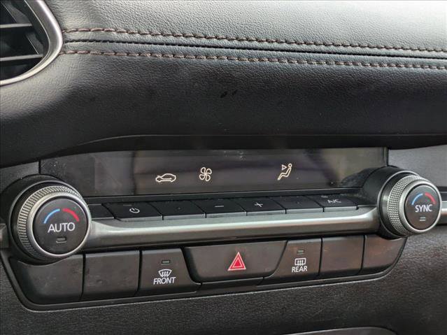 Used 2022 MAZDA MAZDA3 s image 8