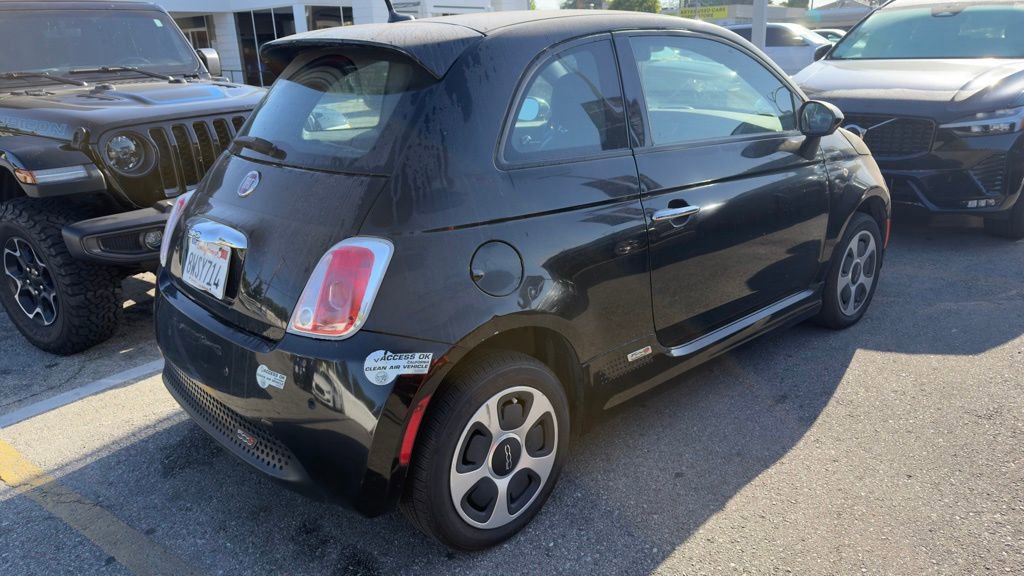 Used 2015 FIAT 500 e FWD image 4