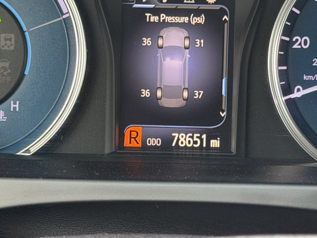 Used 2017 Toyota Camry XLE FWD image 25