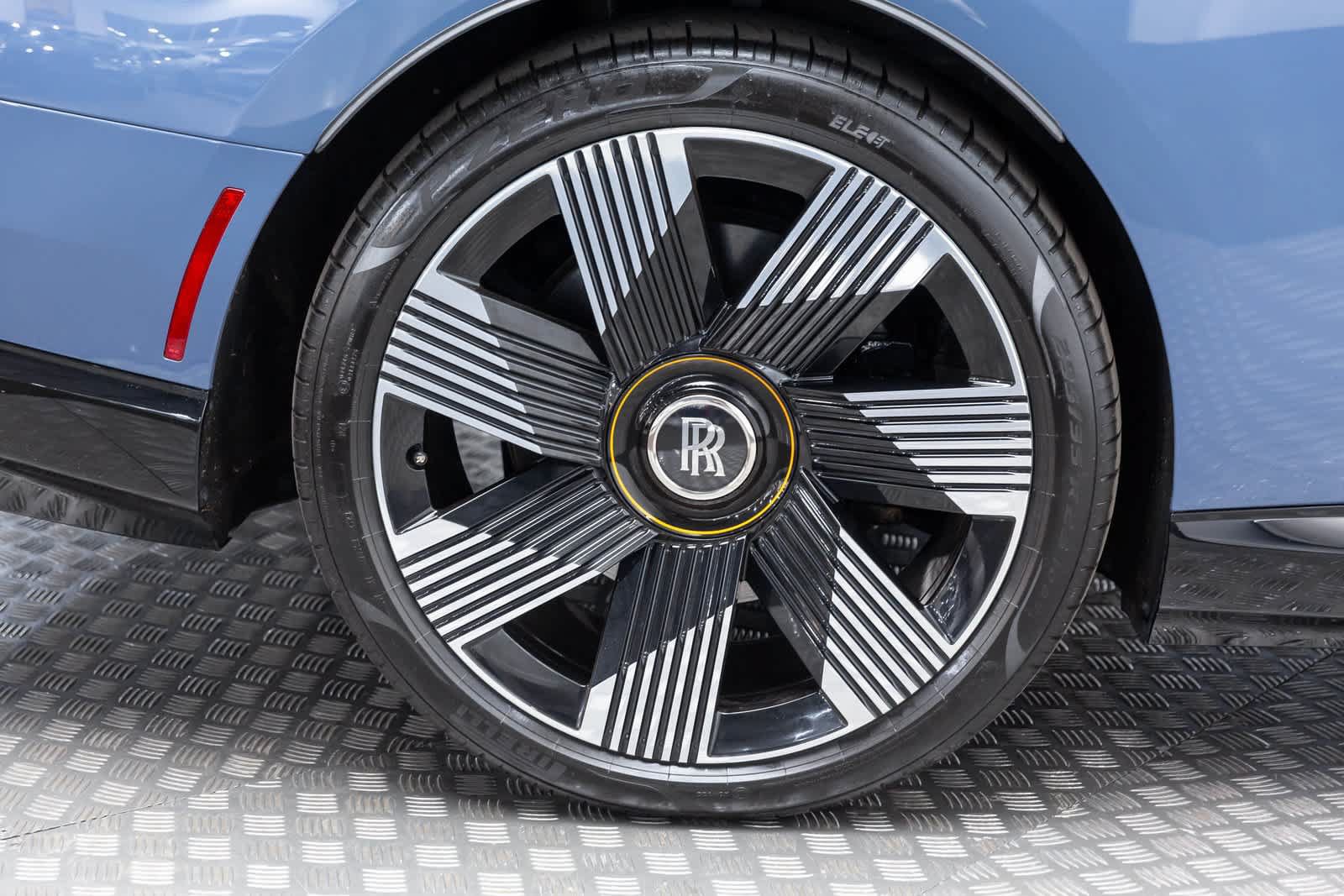 Certified 2024 Rolls-Royce Spectre w/ Spectre Launch Package AWD/4WD image 42