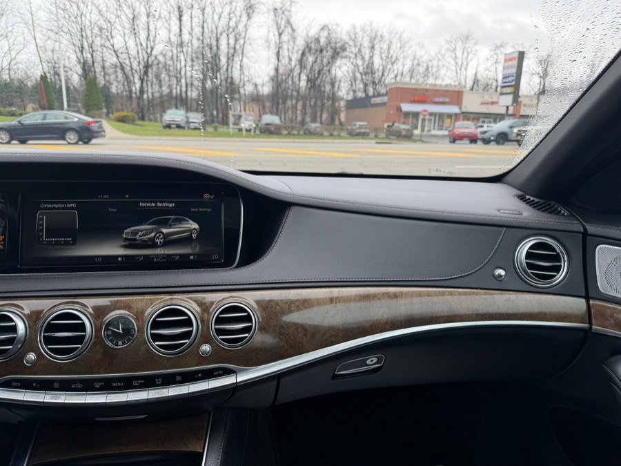 Used 2015 Mercedes-Benz S 550 4MATIC Sedan image 21