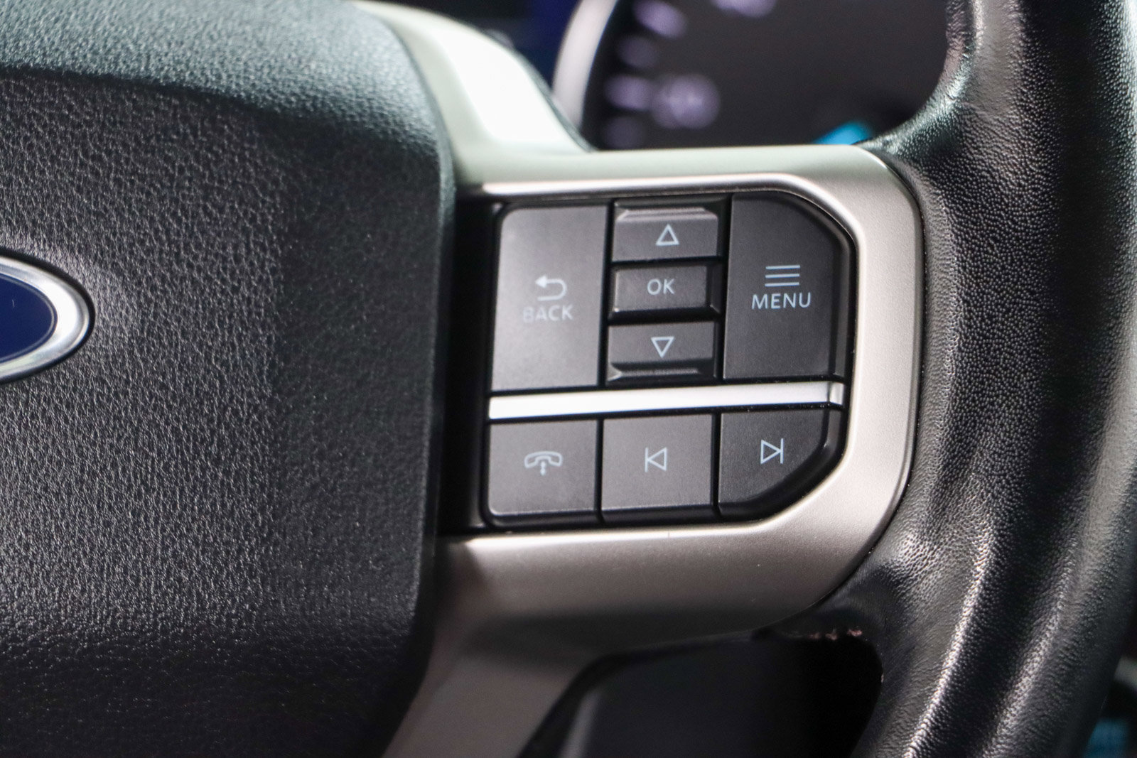 Used 2023 Ford Expedition Limited image 15