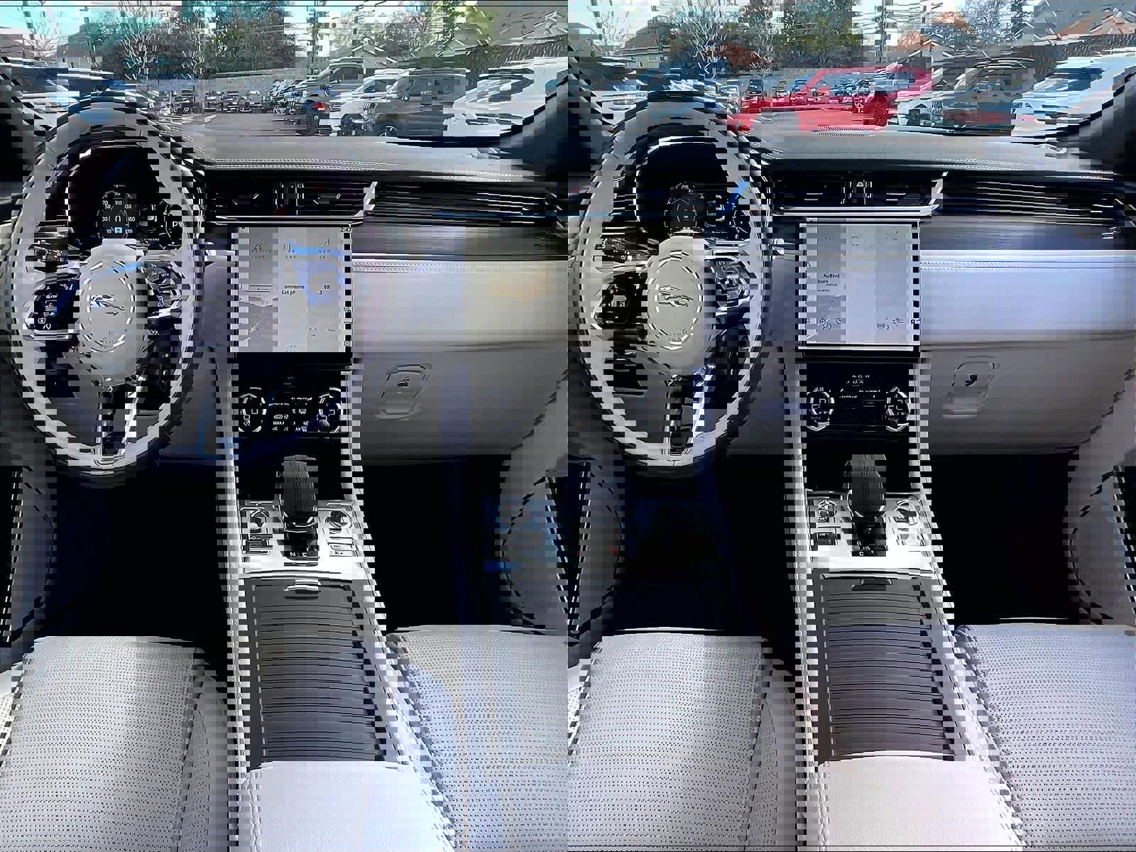 Used 2025 Jaguar F-PACE R-Dynamic S image 17