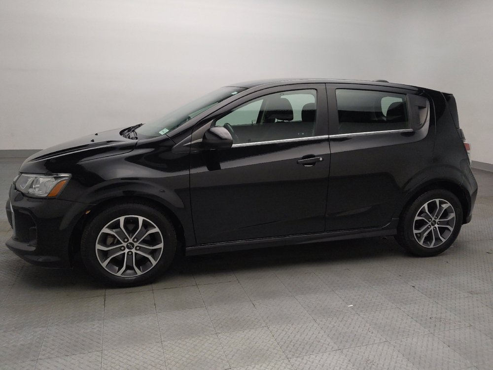 Used 2020 Chevrolet Sonic LT FWD image 2