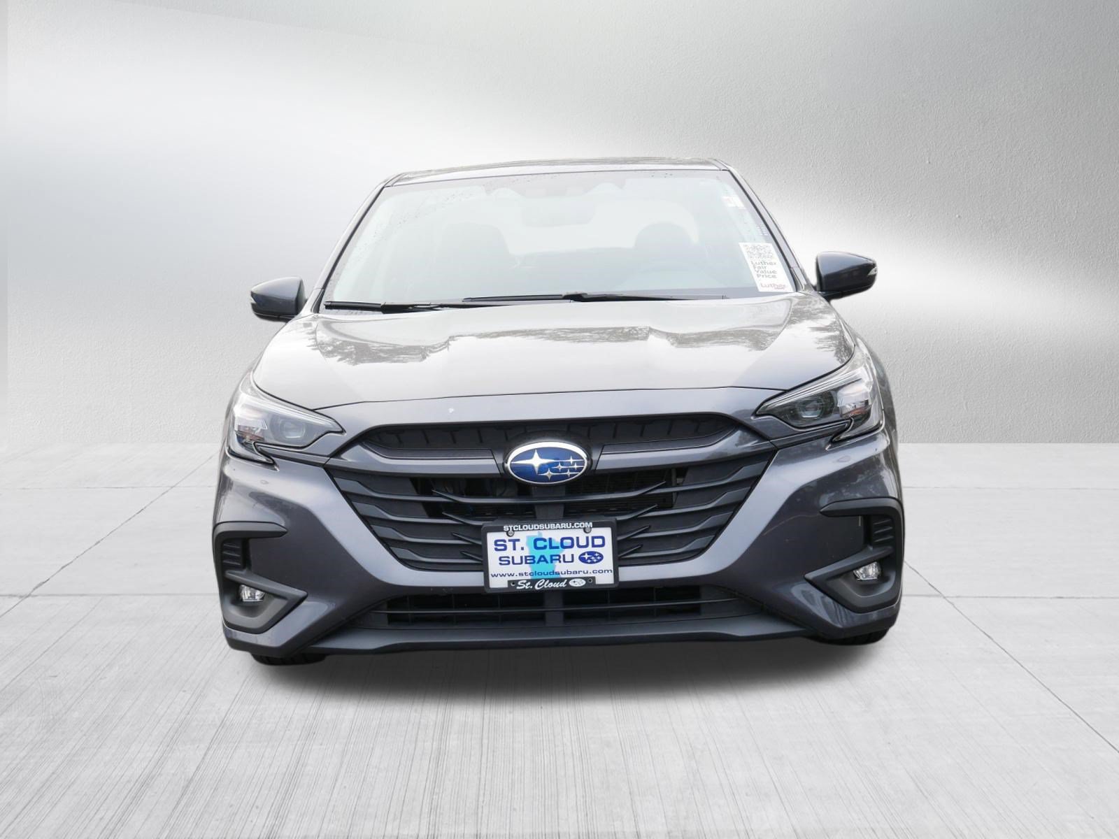 Certified 2025 Subaru Legacy Limited w/ Popular Package #3 AWD/4WD image 2