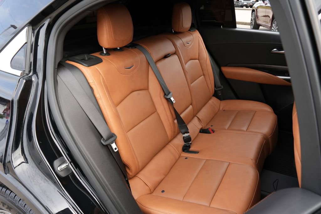 Used 2021 Cadillac XT4 Premium Luxury image 21