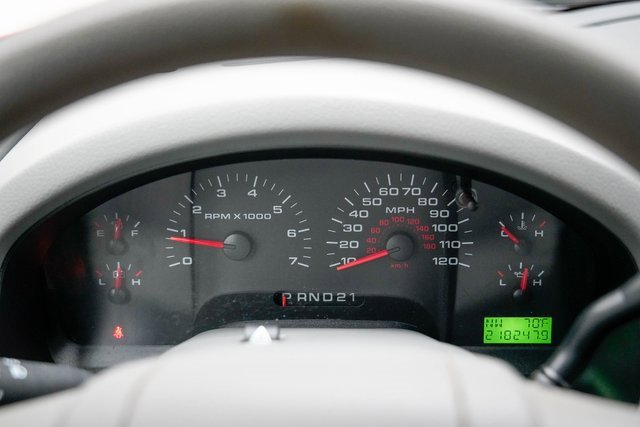 Used 2008 Ford F150 XLT image 24