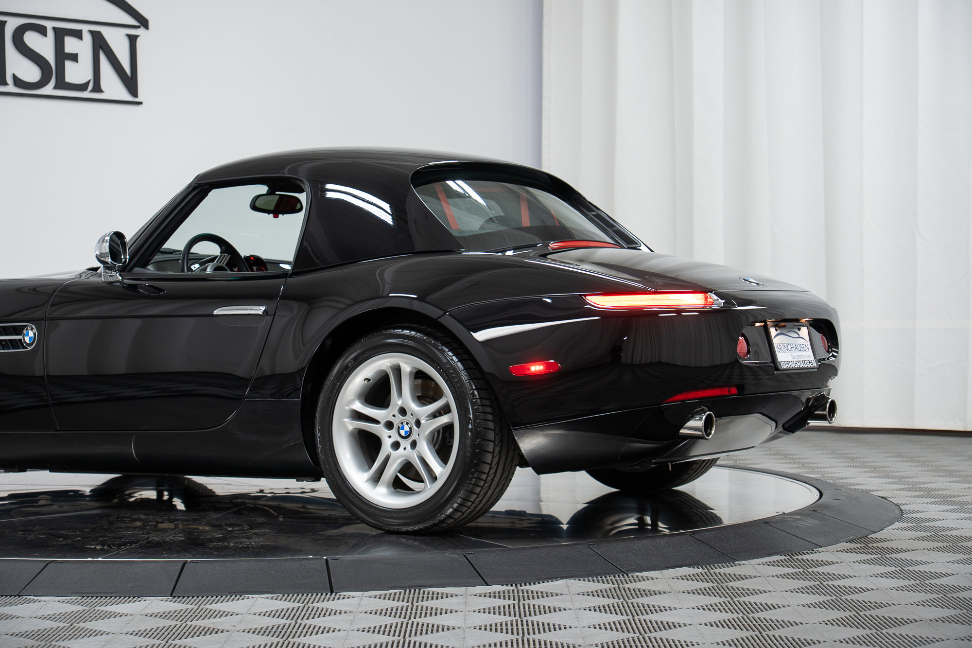 Used 2002 BMW Z8 RWD image 35