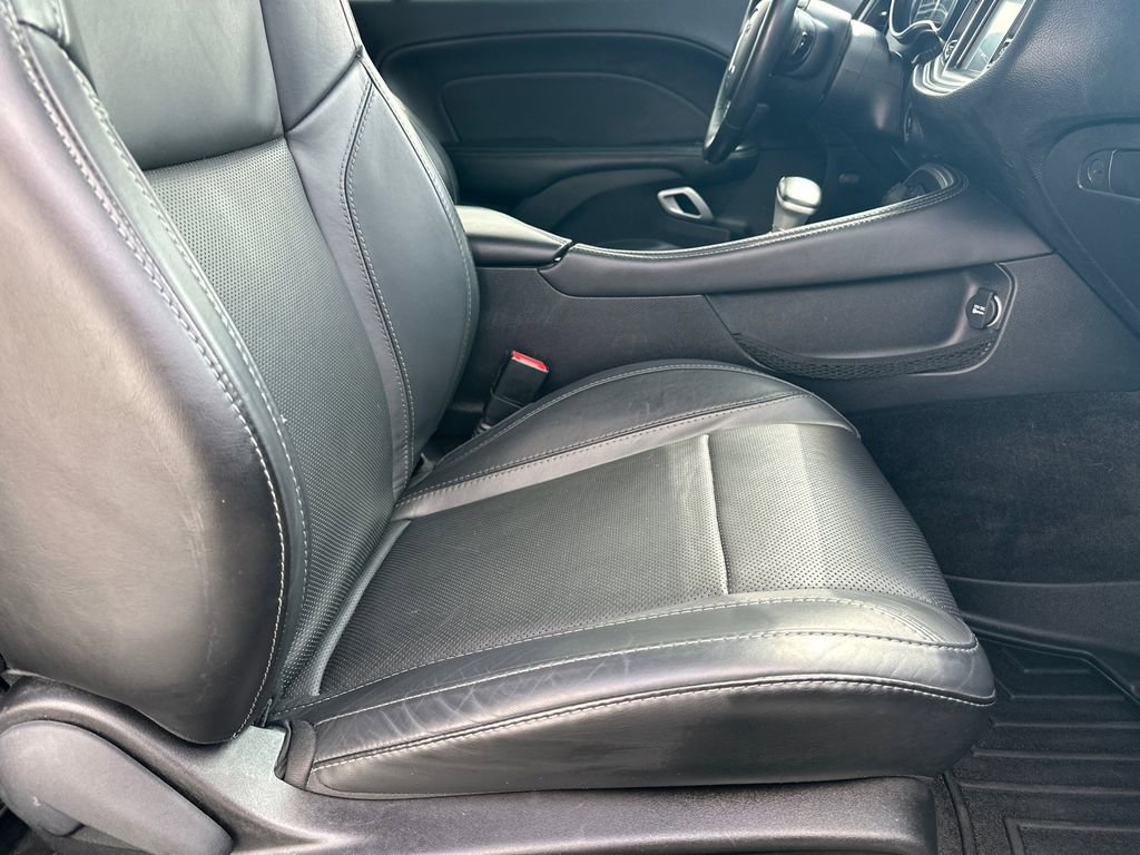 Used 2016 Dodge Challenger SXT Plus image 14