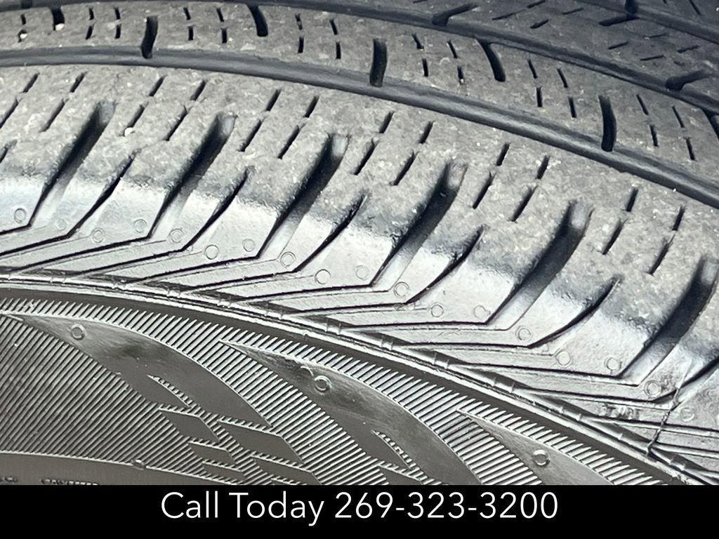 Certified 2022 Buick Encore Preferred w/ Safety Package II image 8