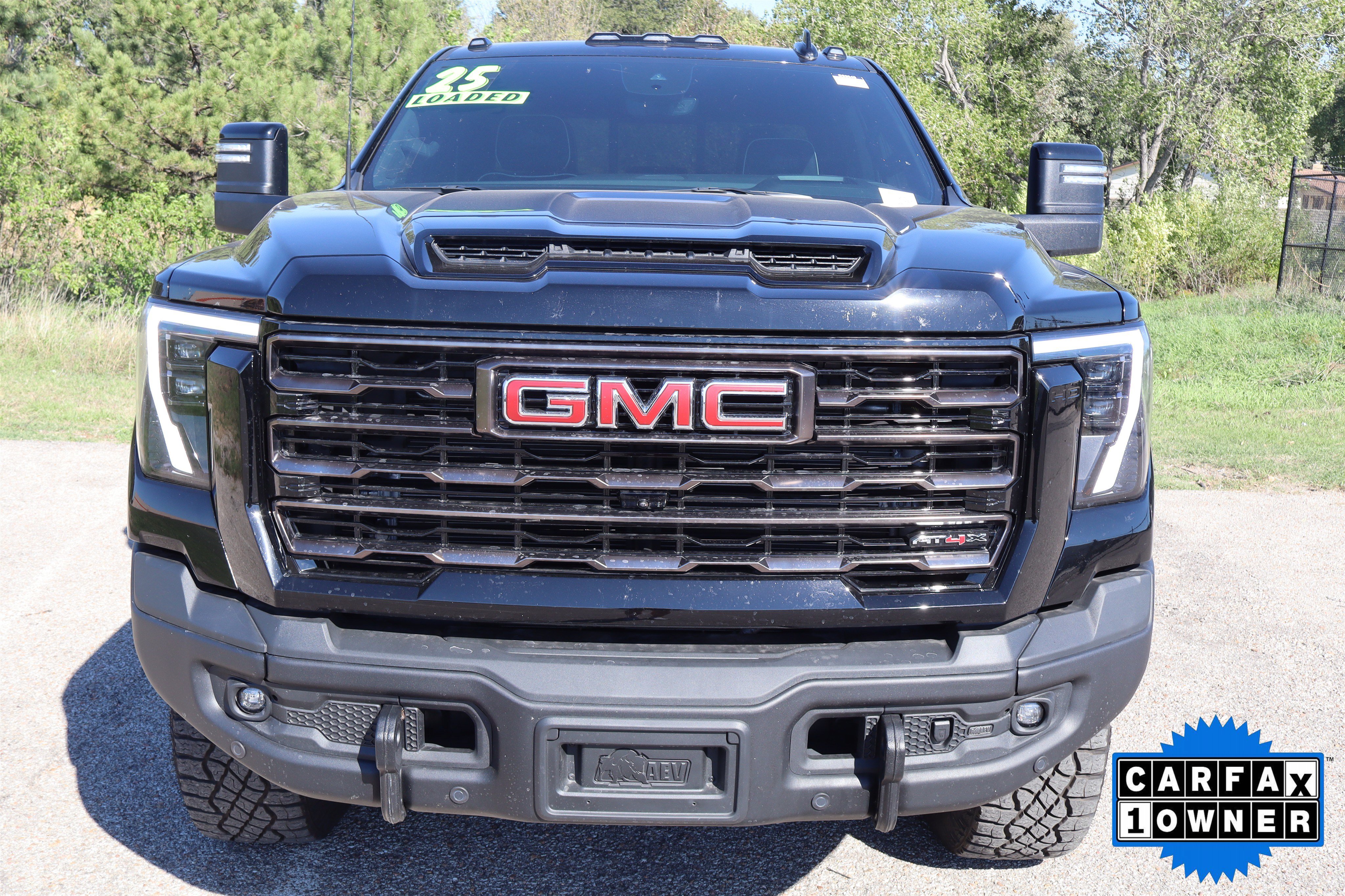 Used 2025 GMC Sierra 2500 AT4X w/ AT4X AEV Edition AWD/4WD image 14