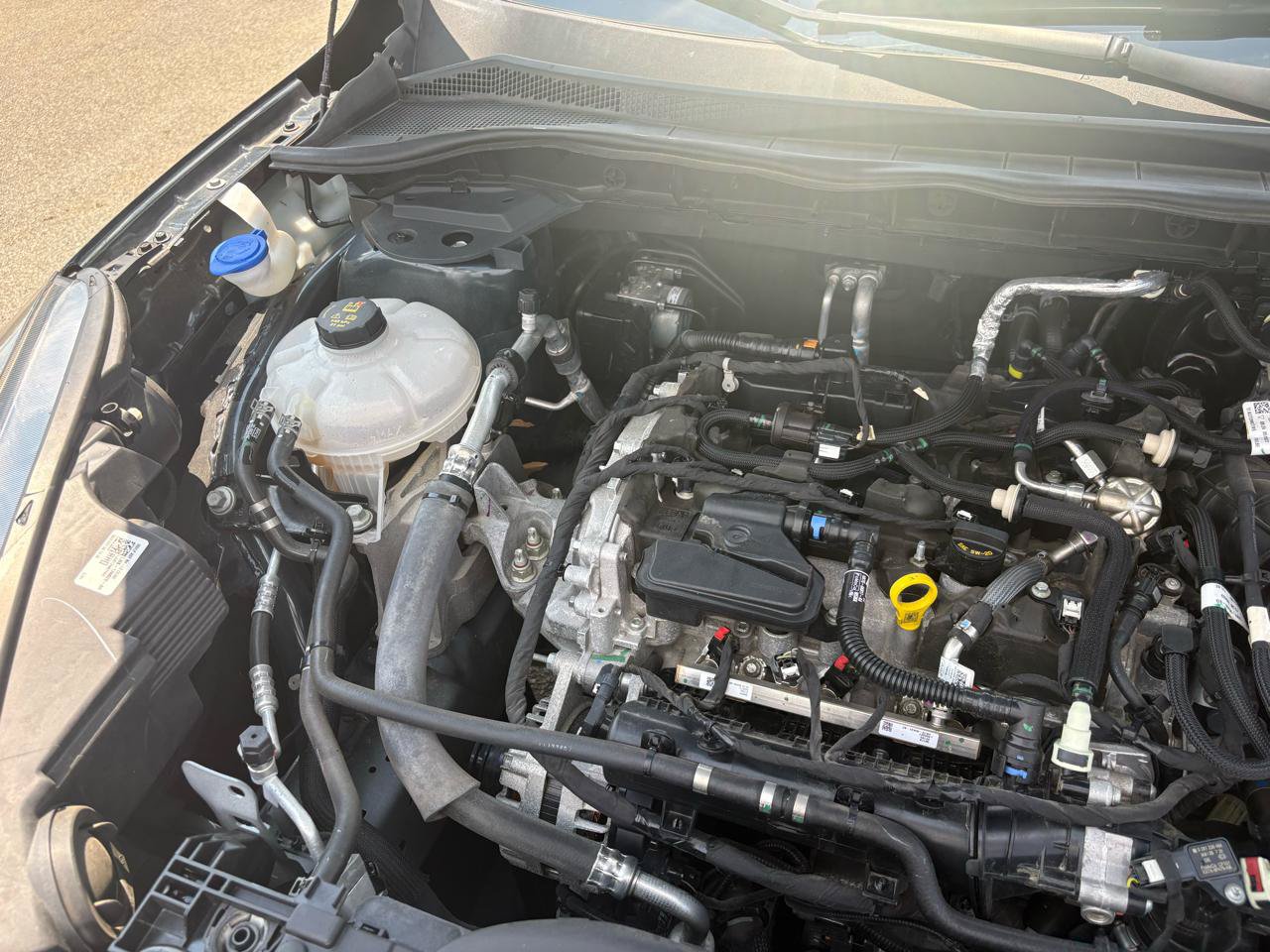 Used 2022 Ford Escape SE AWD/4WD image 56