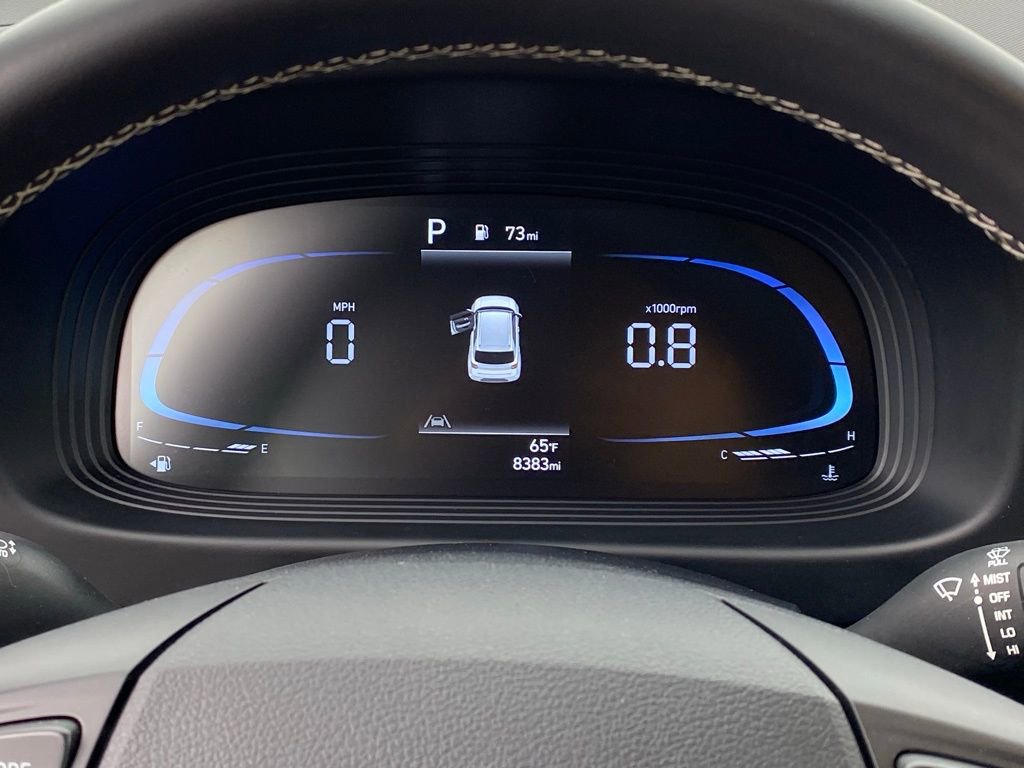 Used 2024 Hyundai Venue Limited image 16