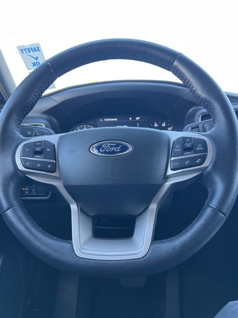 Used 2023 Ford Explorer XLT w/ Equipment Group 202A image 12
