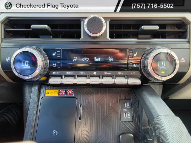 Used 2024 Toyota Tacoma Limited w/ Limited Package (LT) AWD/4WD image 36