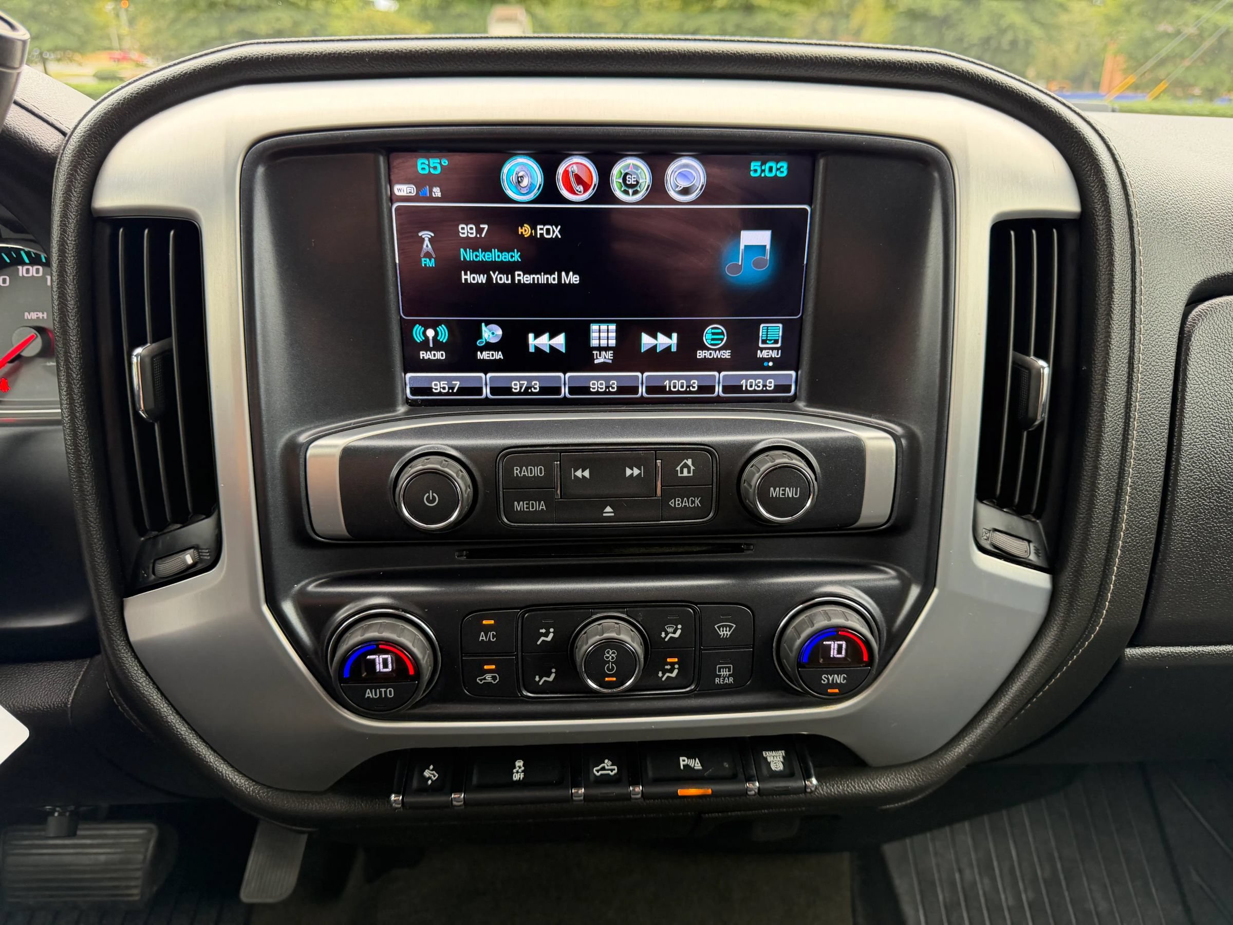Used 2017 GMC Sierra 3500 SLE w/ SLE Preferred Package AWD/4WD image 25