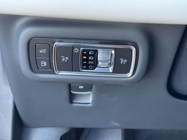 New 2025 Lincoln Nautilus Reserve image 11