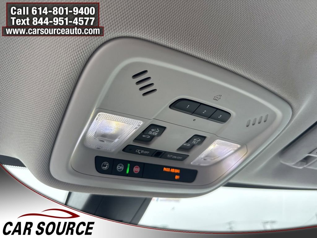 Used 2018 Chevrolet Traverse Premier image 24