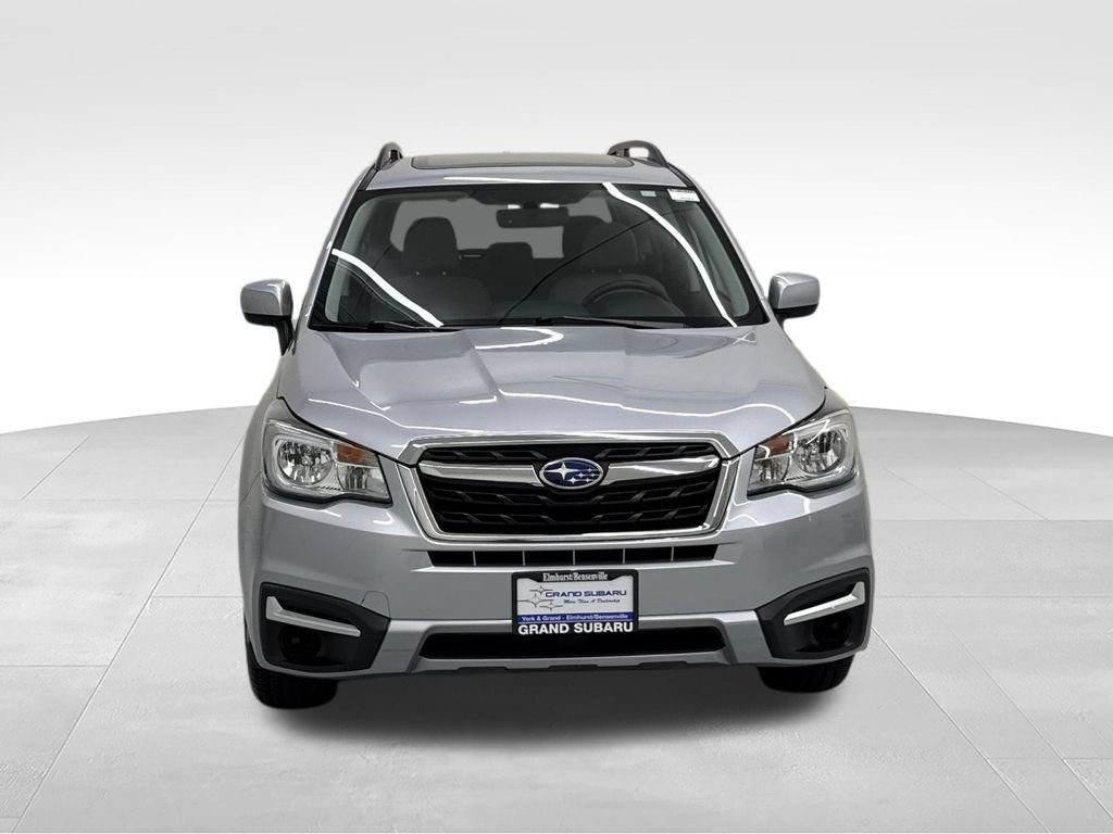Used 2018 Subaru Forester 2.5i Premium w/ All-Weather Package AWD/4WD image 9