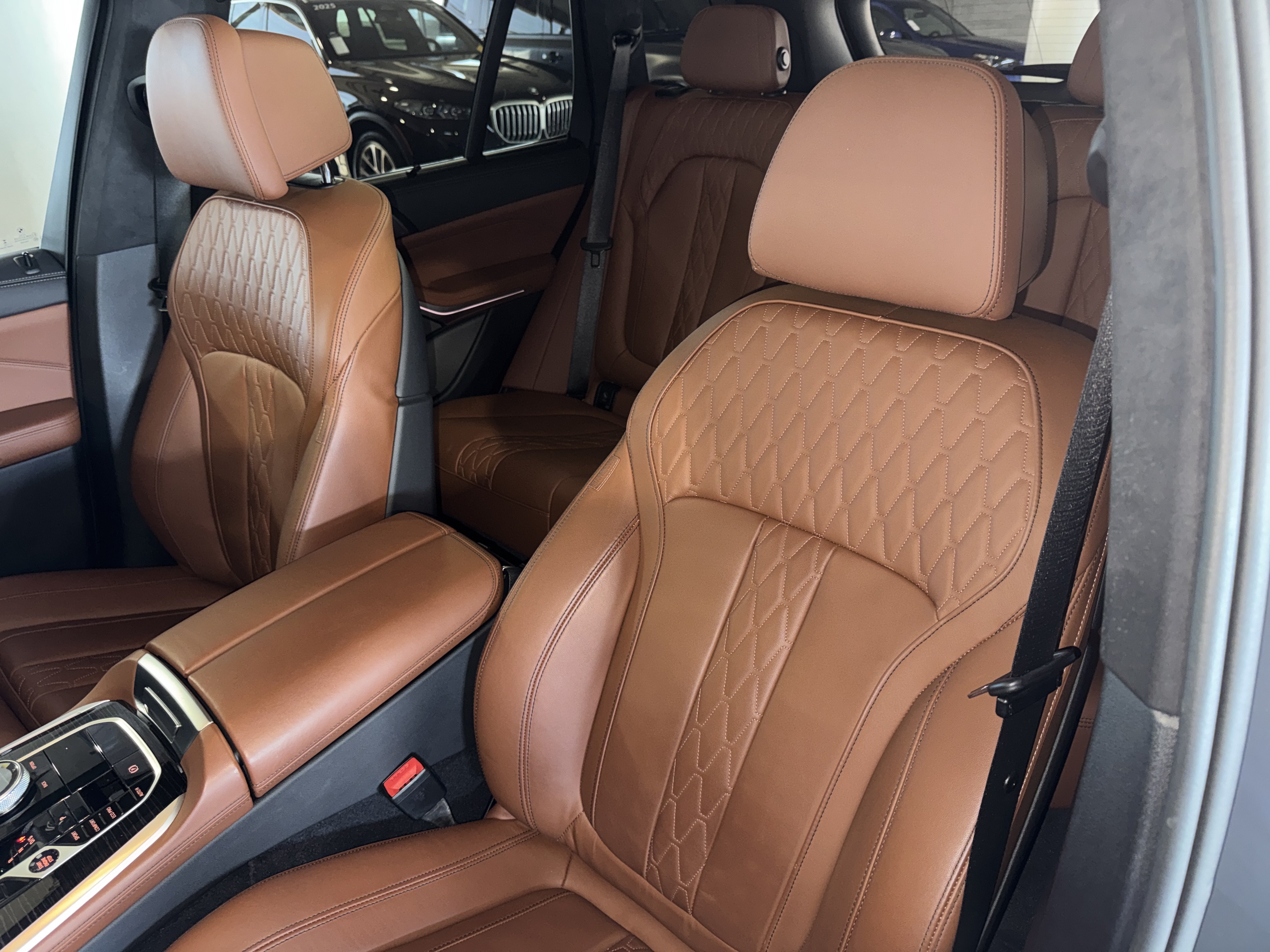 Used 2024 BMW X5 sDrive40i w/ Executive Package RWD image 33