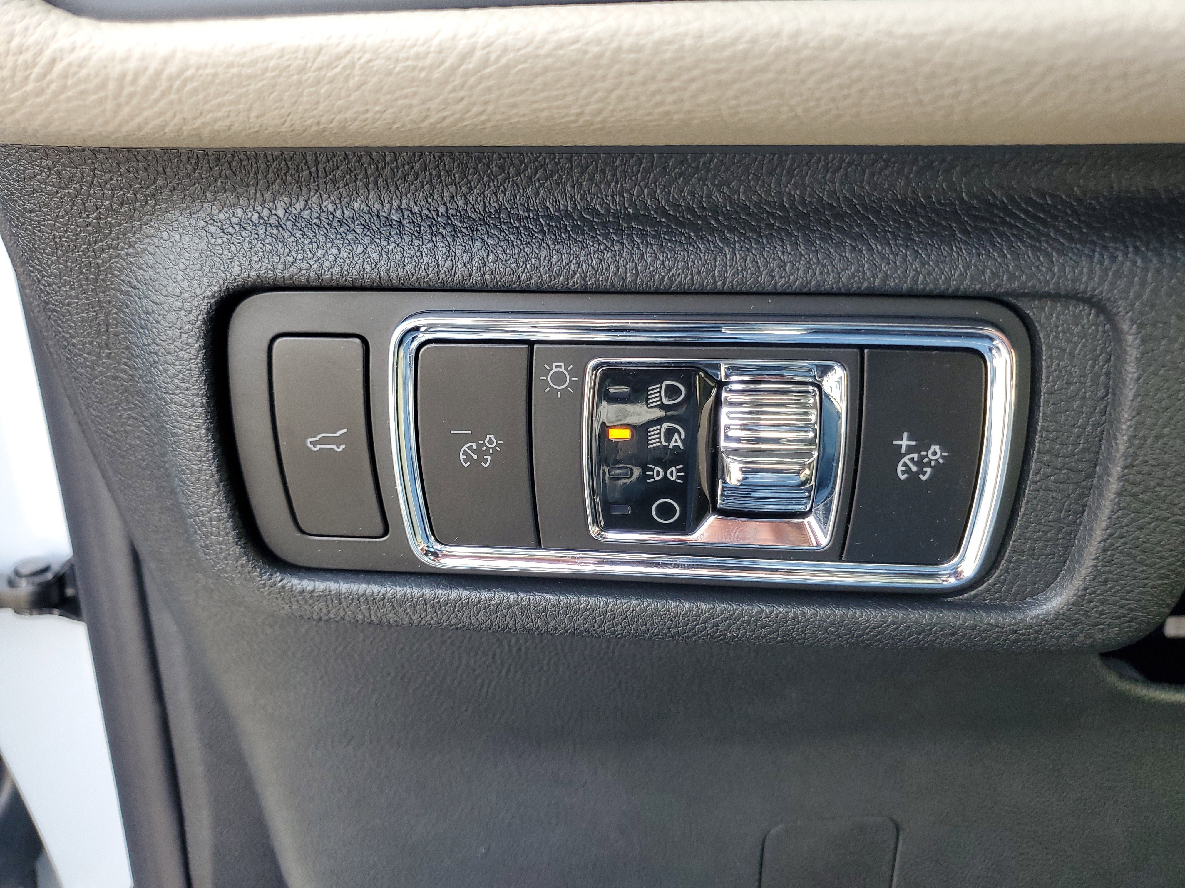 New 2026 Lincoln Corsair Reserve w/ Jet Appearance Package image 14