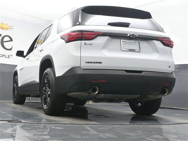 Used 2023 Chevrolet Traverse LT image 54