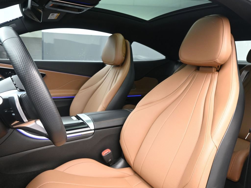Used 2024 Mercedes-Benz CLE 300 4MATIC Coupe image 3