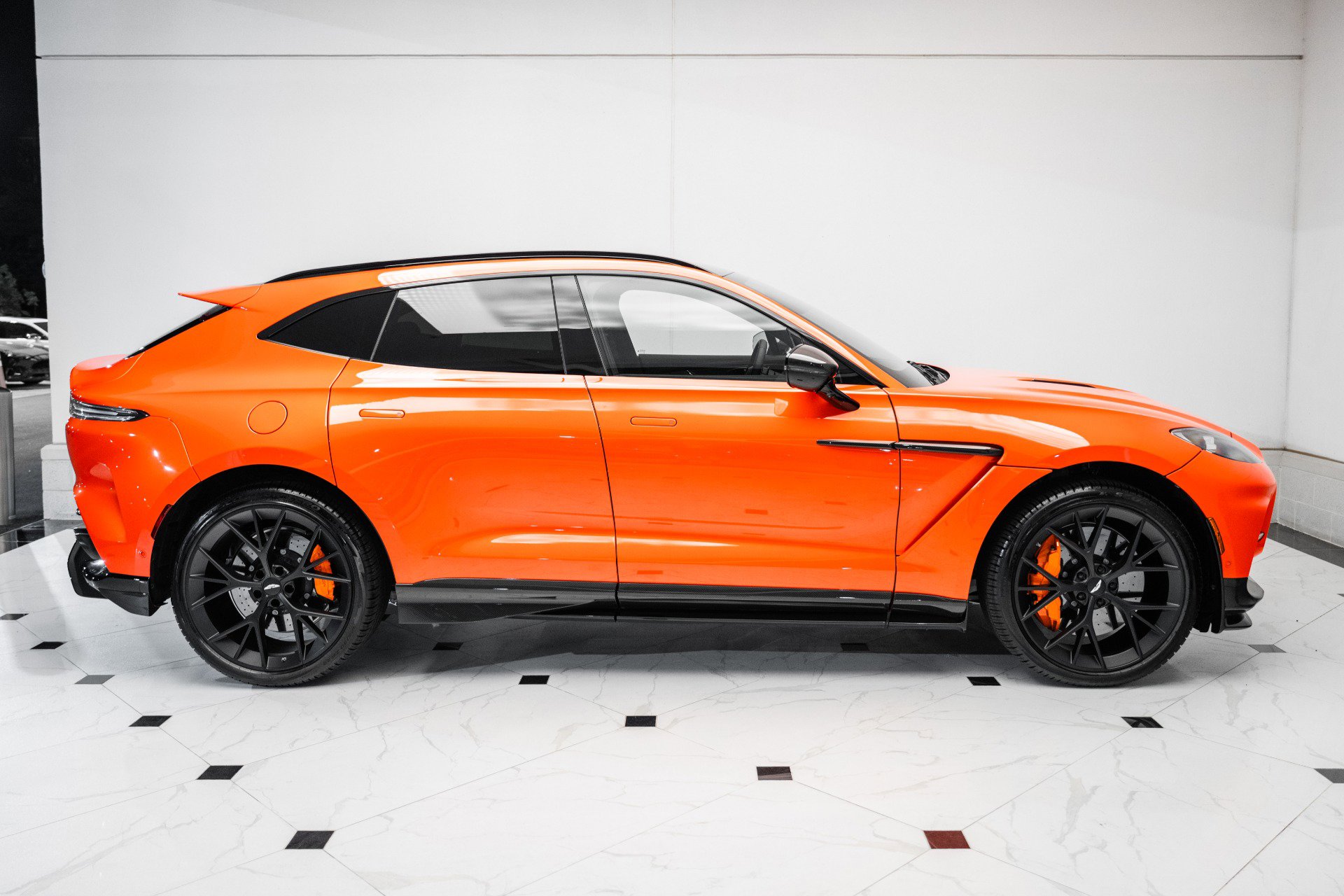 Used 2025 Aston Martin DBX 707 image 57