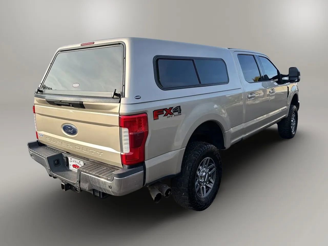 Used 2018 Ford F250 Lariat w/ Lariat Ultimate Package image 5