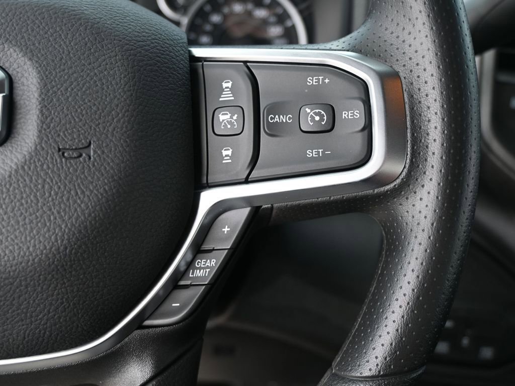 New 2026 RAM 5500 Tradesman AWD/4WD image 15