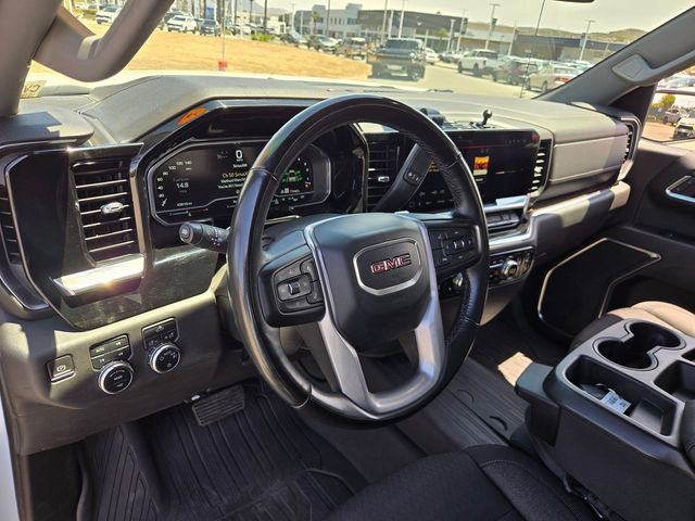 Used 2023 GMC Sierra 1500 SLE AWD/4WD image 9