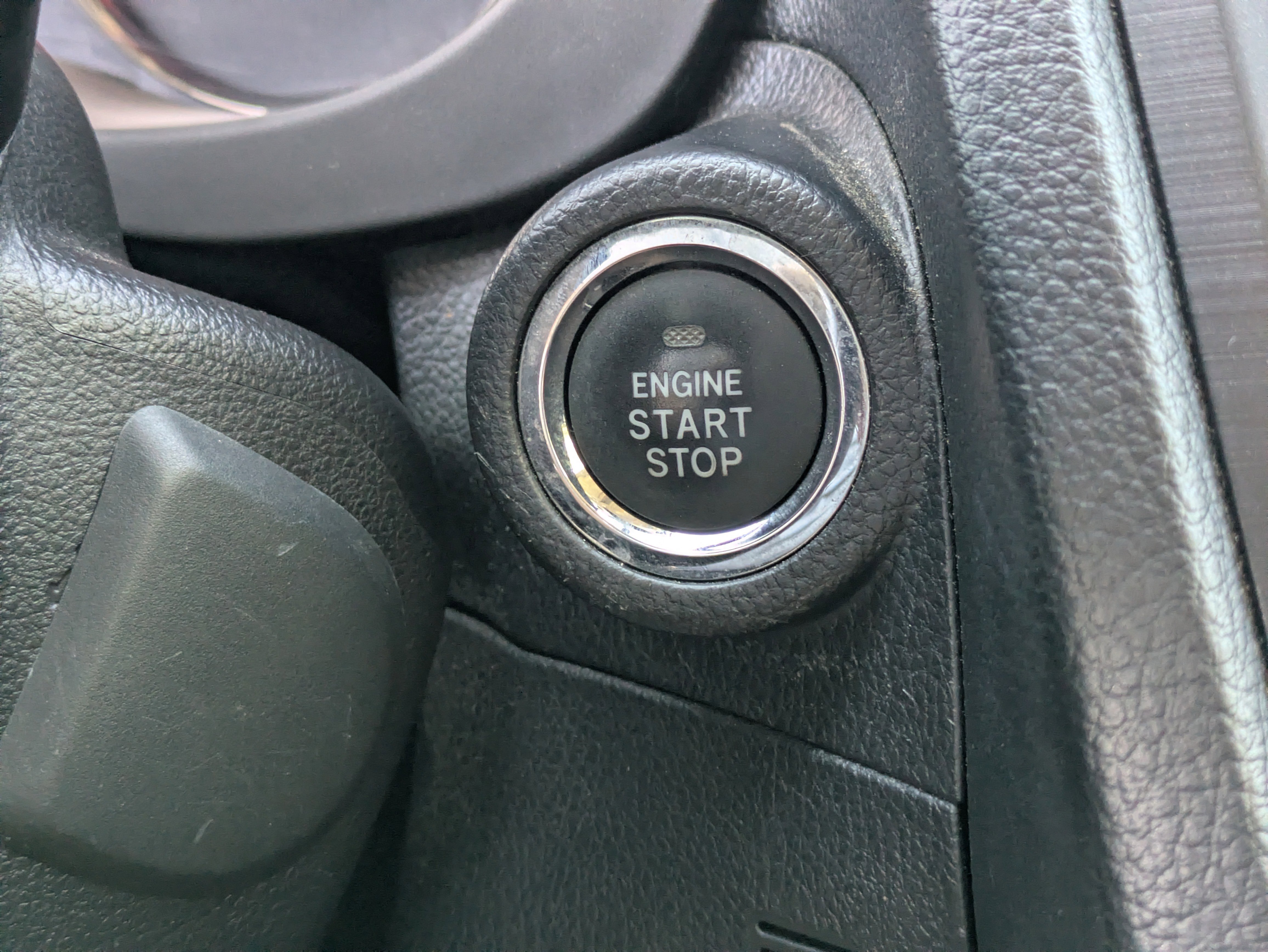 Used 2015 Subaru Forester 2.0XT Touring w/ Eyesight & Navigation System image 29