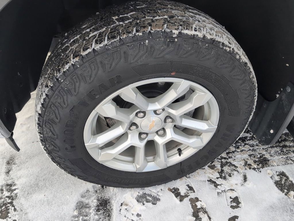 Used 2024 Chevrolet Silverado 1500 LT w/ Z71 Off-Road Package image 7