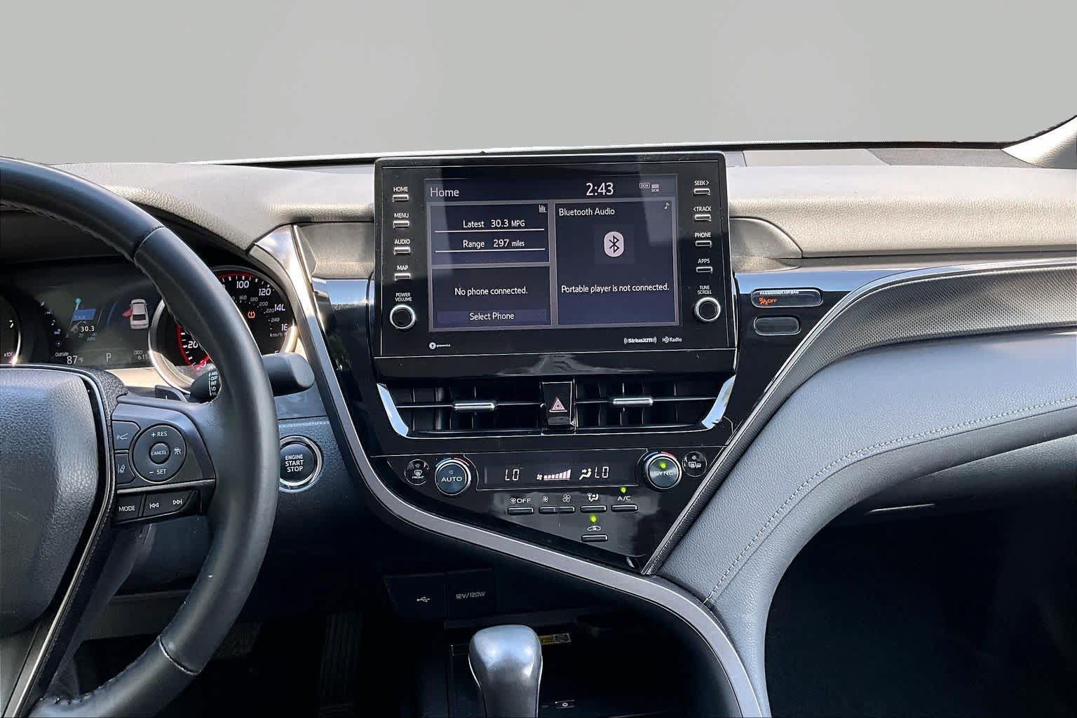 Used 2024 Toyota Camry XSE FWD image 7