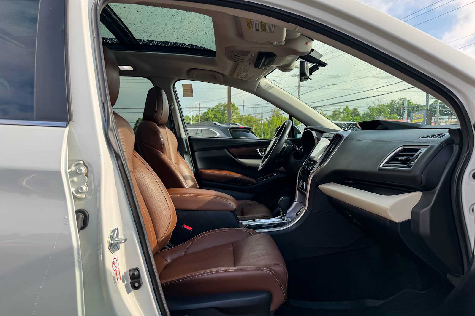 Used 2020 Subaru Ascent Touring AWD/4WD image 9